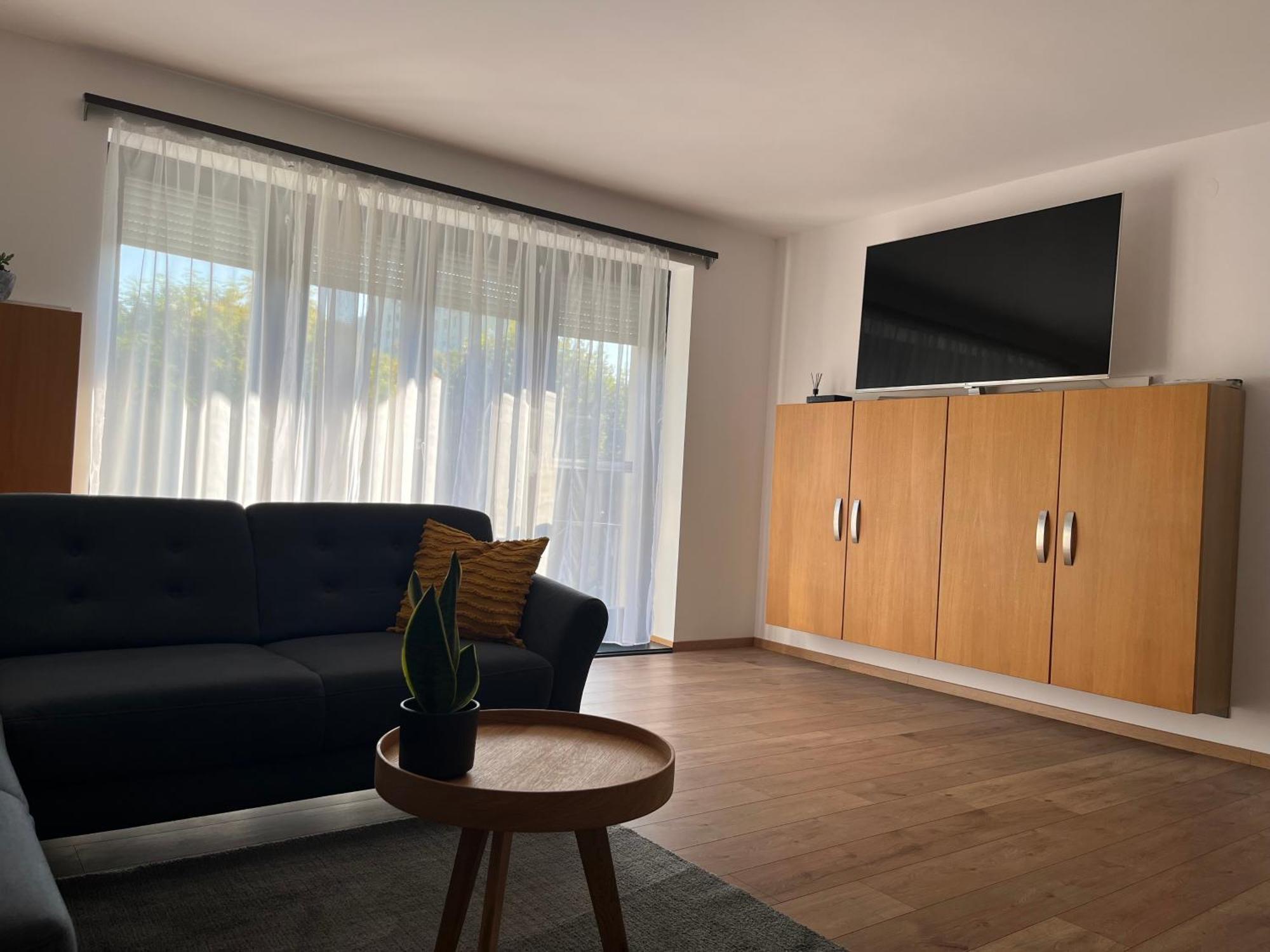 Toelgyes Apartmanhaz Szeged Buitenkant foto