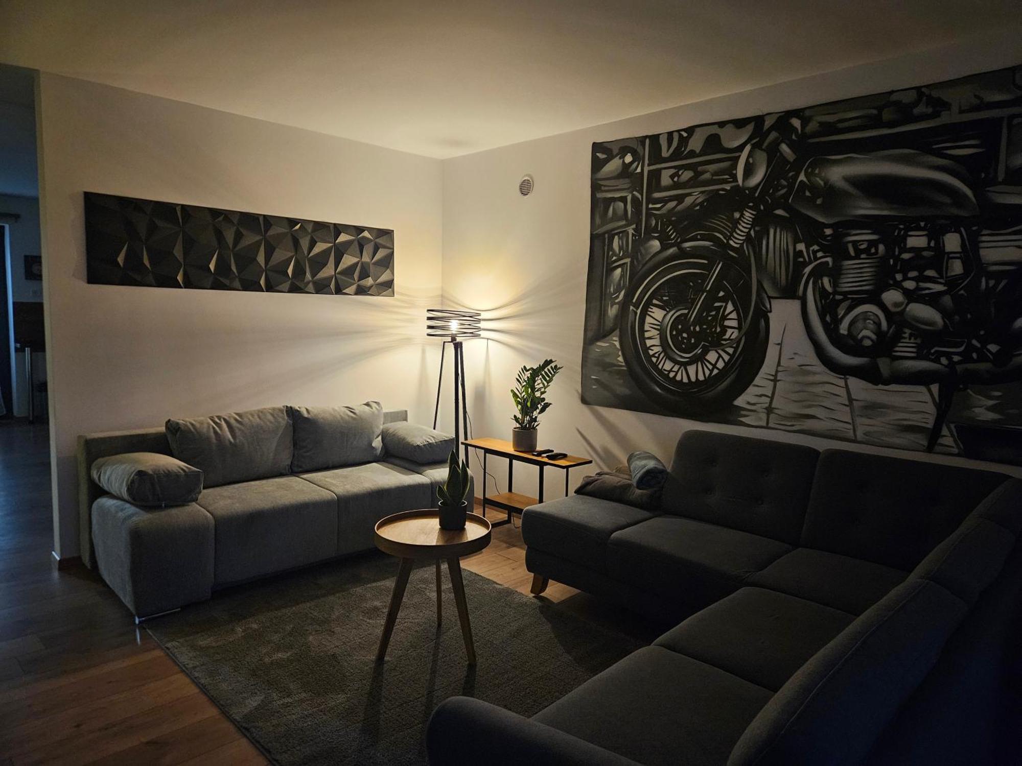 Toelgyes Apartmanhaz Szeged Buitenkant foto