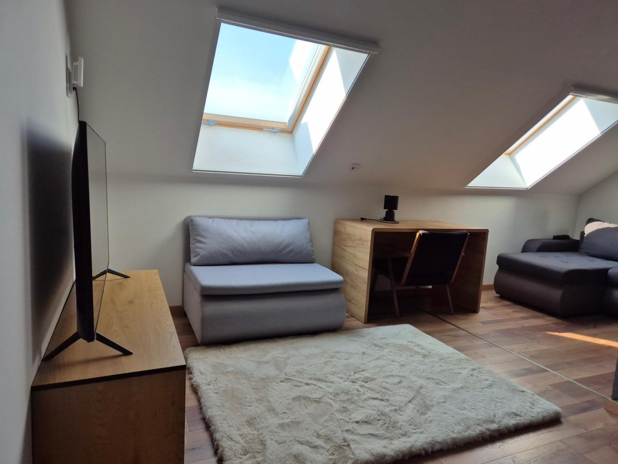Toelgyes Apartmanhaz Szeged Buitenkant foto